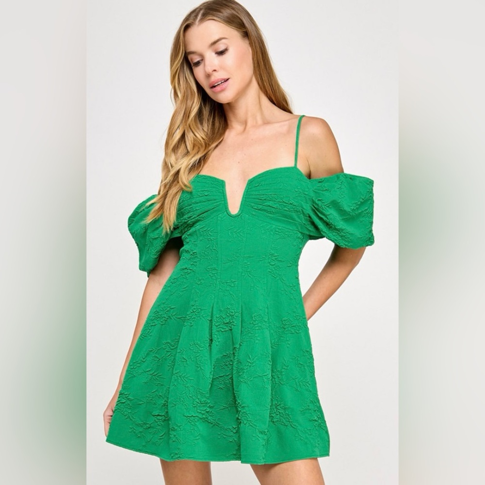 NWT Junior’s City Studios Jacquard Fit & Flare Off-Shoulder Dress
